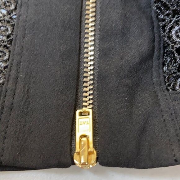 Ann Taylor Black Lace Top With Full Zippered Back - Picture 4 of 7